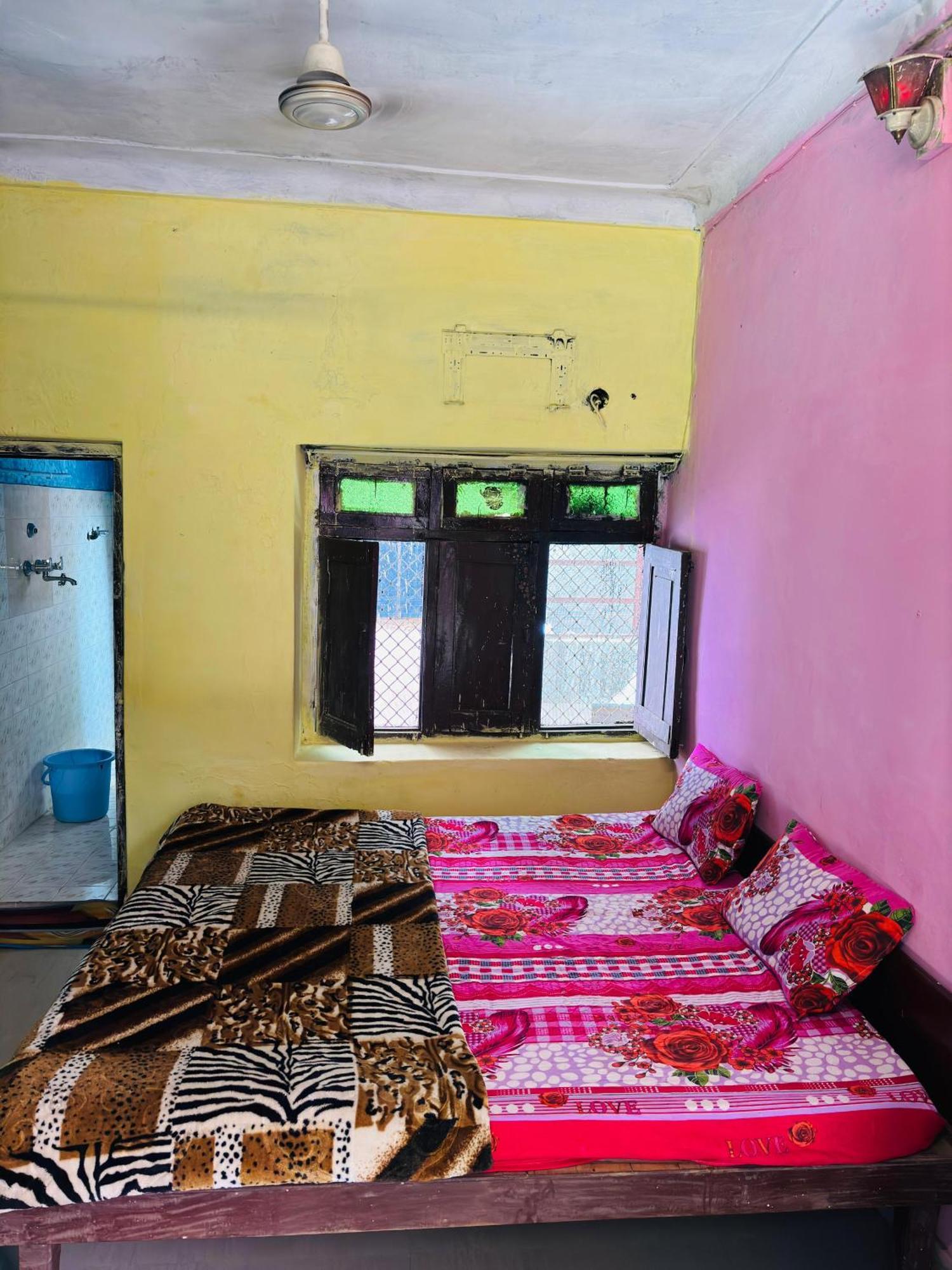 Hostel Monalisa Пушкар Номер фото